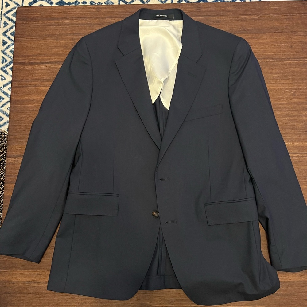 ITALIAN TROPICAL WOOL SUTTON SUIT JACKET IN NAVY
